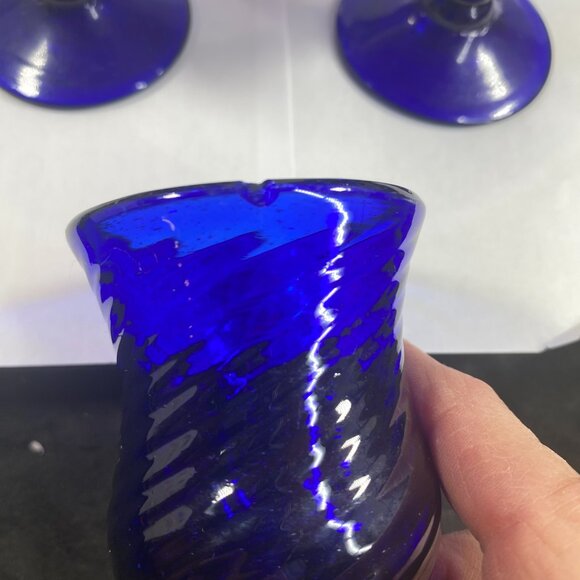 Set of 4 Cobalt Blue Sipping Glasses, Very Good Vintage Condition - Picture 4 of 8